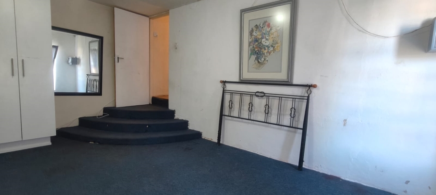 To Let 3 Bedroom Property for Rent in Algoa Park Eastern Cape